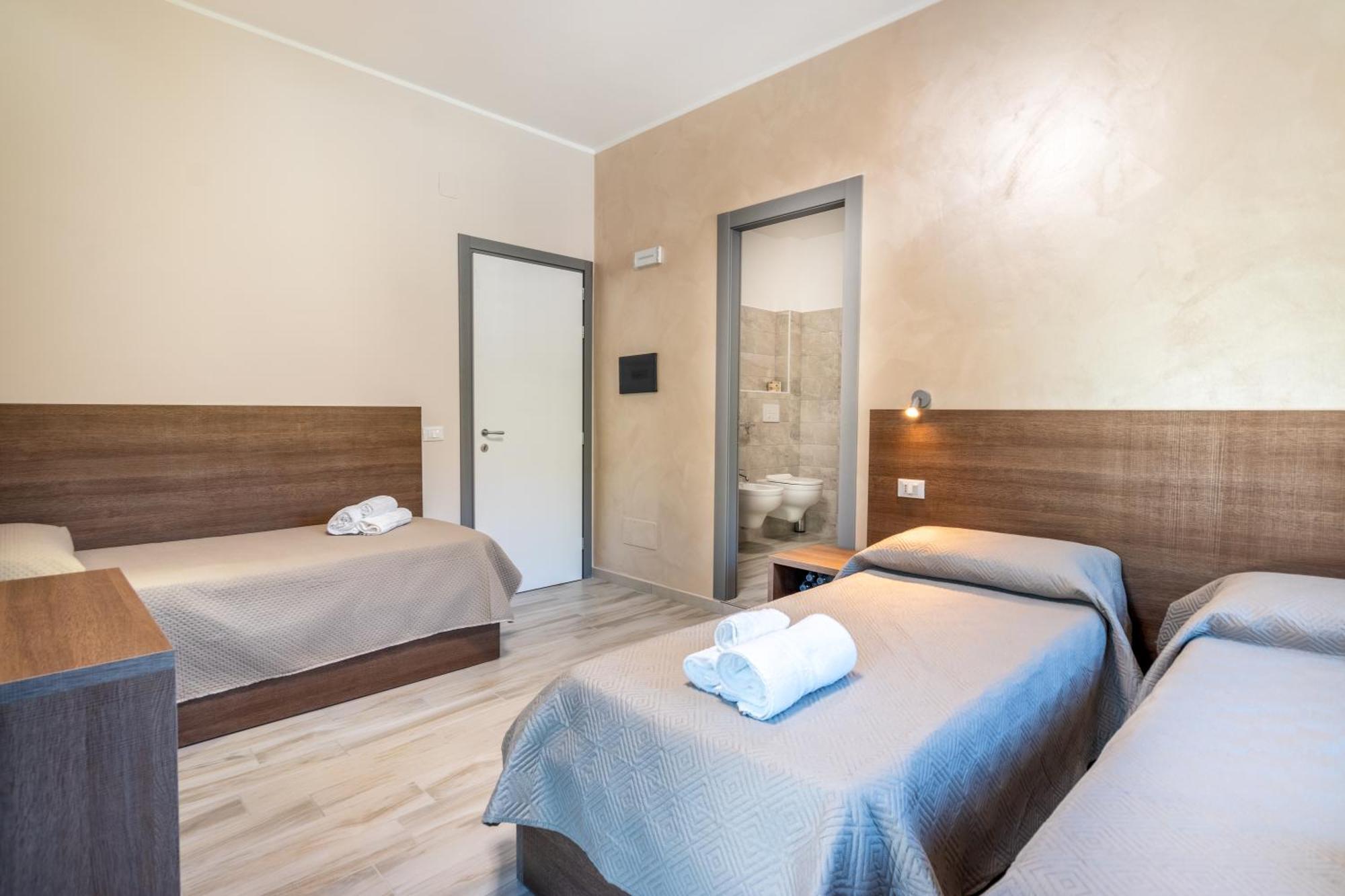Hotel Ristorante La Mimosa Lamezia Terme Eksteriør billede