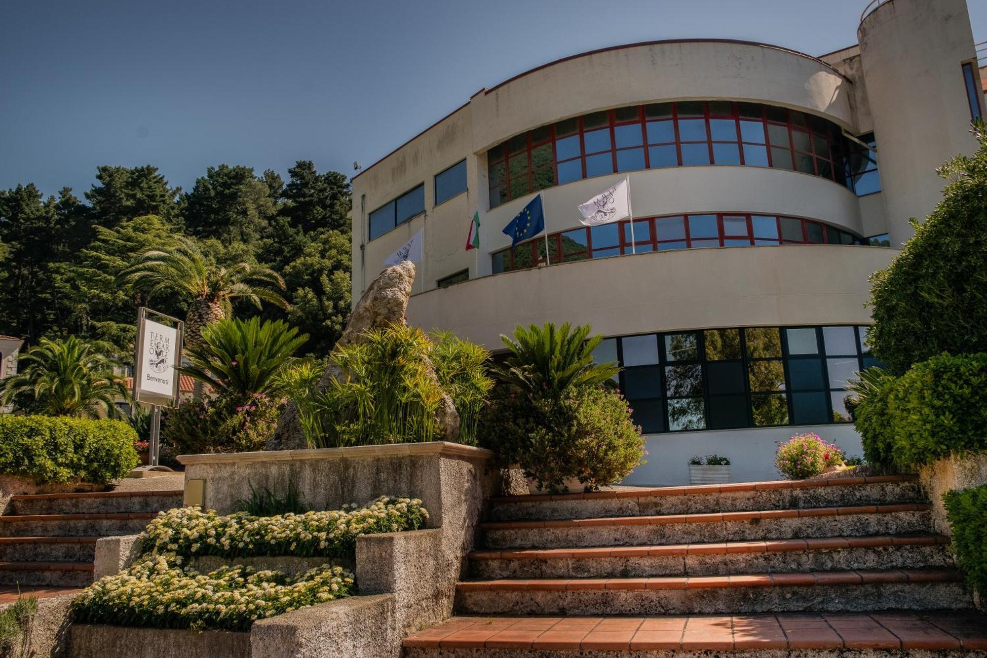 Hotel Ristorante La Mimosa Lamezia Terme Eksteriør billede