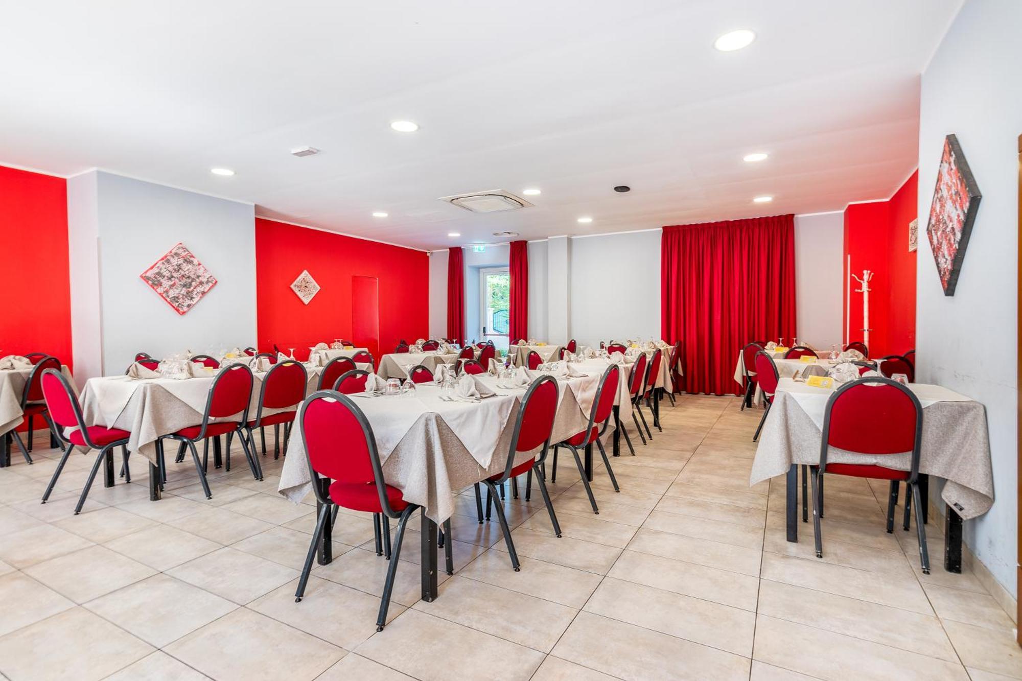 Hotel Ristorante La Mimosa Lamezia Terme Eksteriør billede