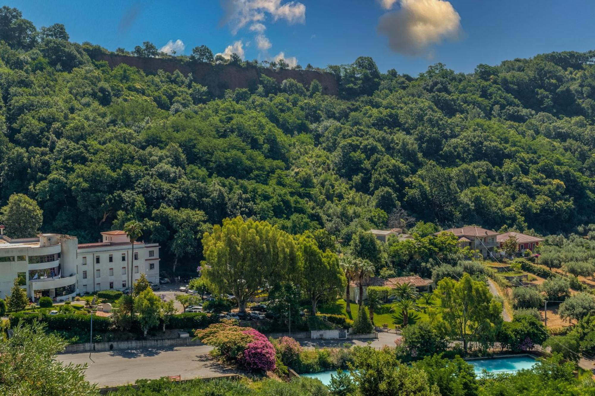 Hotel Ristorante La Mimosa Lamezia Terme Eksteriør billede